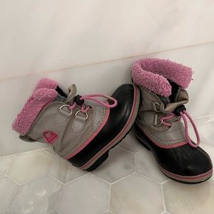 Sorel kids size 13